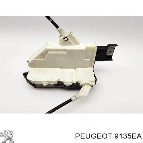 Дверной замок передний правый 9135EA PEUGEOT