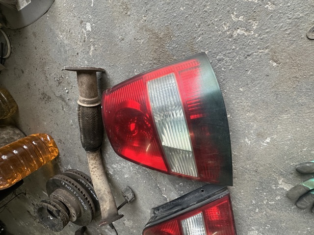 924013E010 HYUNDAI Фонарь задний левый купить в Чернигов