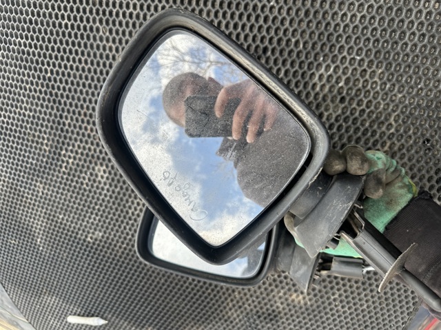 Зеркало заднего вида правое 963015207R RENAULT