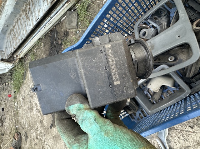 MERCEDES 6395450608 Замок зажигания в наличии Запорожье