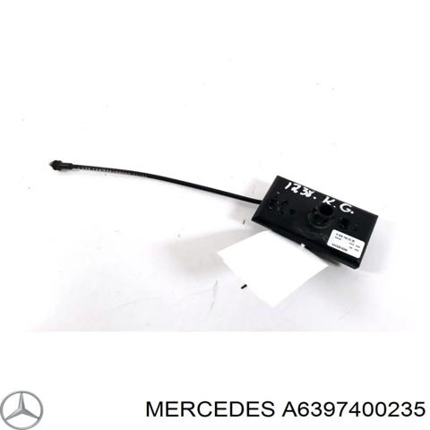 Замок задней левой распашной двери A6397400235 MERCEDES