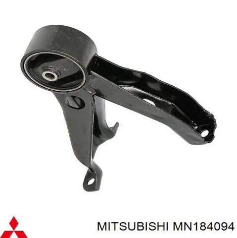 Подушка (опора) двигателя, задняя правая MN184094 MITSUBISHI