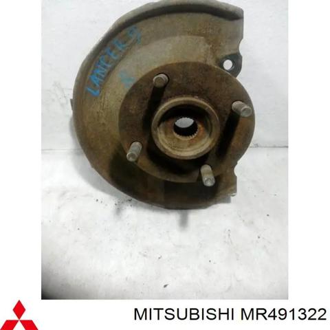 MITSUBISHI MR491322 Цапфа (поворотный кулак) передний правый в наличии Ровно