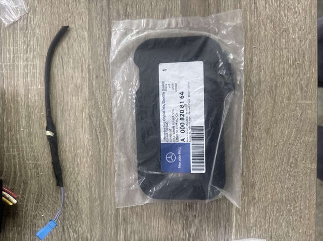 Детали задка кузова 0008208164 MERCEDES