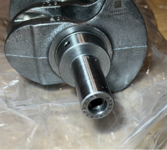 Коленвал двигателя 231112G200 HYUNDAI