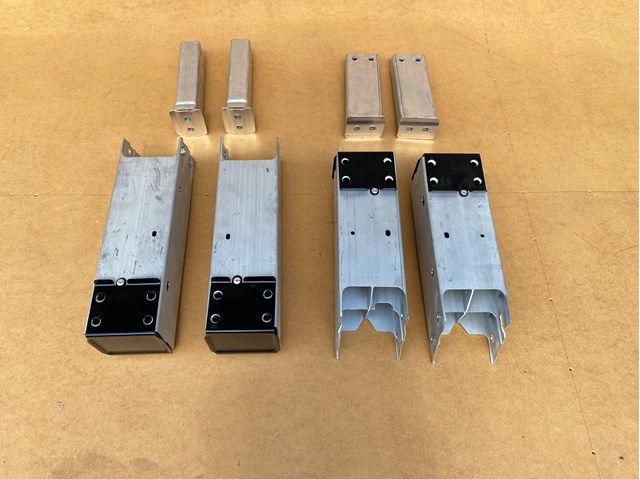 148746200C TESLA Кронштейн усилителя переднего бампера купить в Сумы