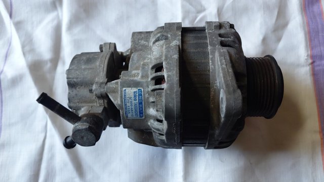 HYUNDAI 373004A112 Генератор в наличии Ирпень