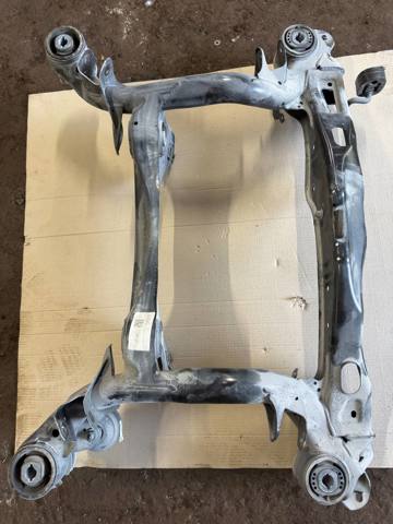 Подрамник задней подвески 8W0505235AK VAG