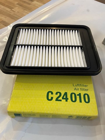 C24010 MANN Фильтр воздушный купить в Львов