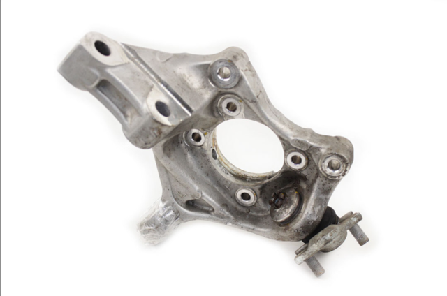 Цапфа поворотного кулака 4320147030 TOYOTA