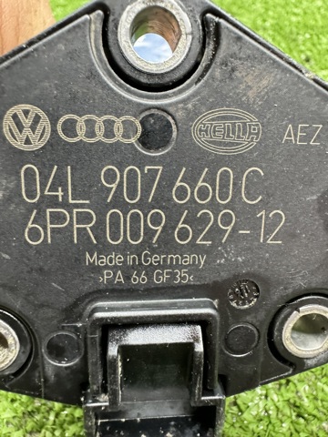 VAG 04L907660C Датчик уровня масла двигателя в наличии Ровно