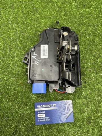 Замок двери водителя Volkswagen Caddy 3