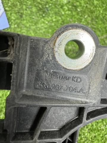 VAG 3Q0907704A в наличии Полтава