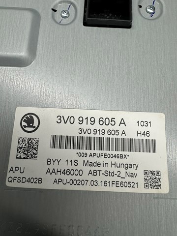 VAG 3V0919605A Дисплей многофункциональный в наличии Чернигов