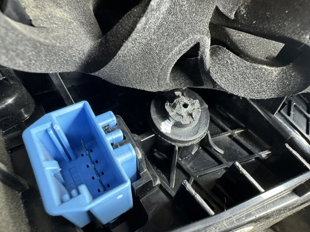 VAG 5NA945208B Фонарь задний правый внешний в наличии Сумы