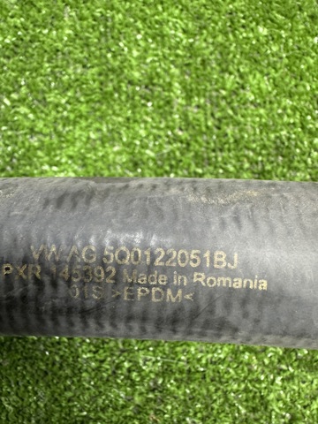 VAG 5Q0122051BJ Шланг (патрубок) радиатора охлаждения нижний в наличии Черкассы