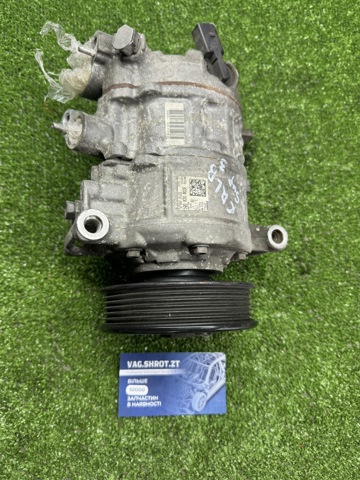 Компрессор кондиционера 5Q0820803F VAG