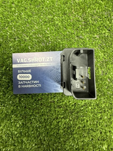 5Q0919237 VAG Замок отключения (деактивации) подушки безопастности пассажира купить в Николаев