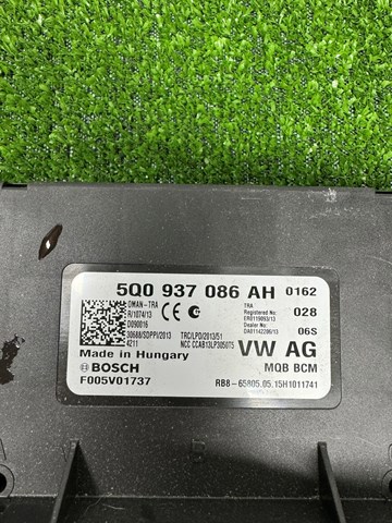 Блок управления комфортом 5Q0937086AH VAG