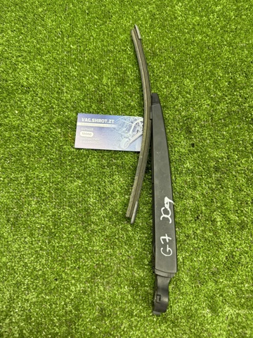Поводок дворника заднего стекла 6R6955707B VAG