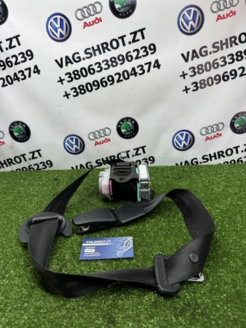 Ремень безопасности передний правый 7P0857706G VAG