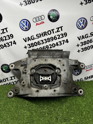 Крепление кпп 8K0399263K VAG