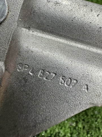 8P4827507A VAG купить в Черновцы