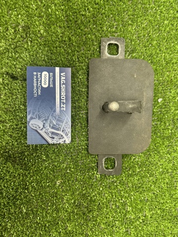 Зацеп замка крышки багажника 8V0827507B VAG