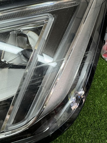 VAG 8W0941773 Левая фара в наличии Полтава