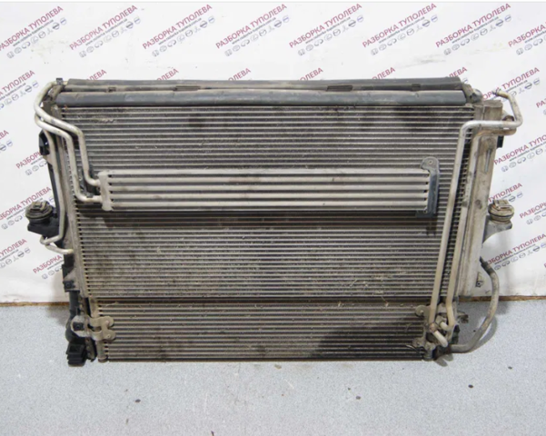 Радиатор охлаждения Порше Кайен