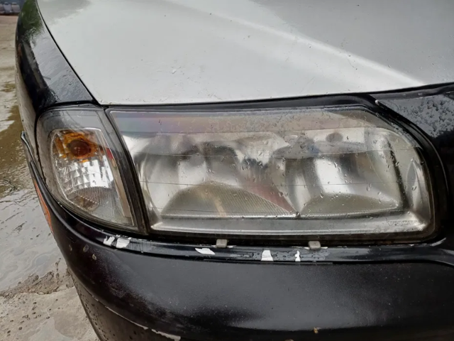 8693556 VOLVO Фара правая купить в Харьков