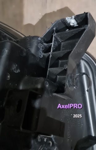 260106MR0A Правая фара купить Житомир
