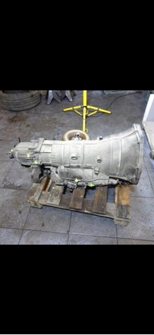 КПП в сборе 24007590327 BMW