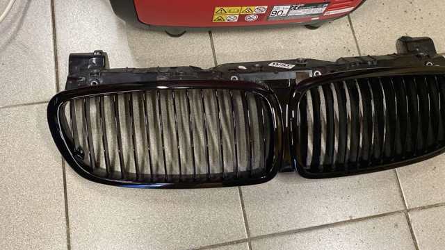 BMW 51747187290 Решетка радиатора в наличии Каменское