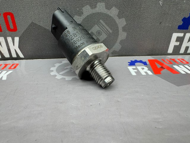 BOSCH 0281002405 Датчик давления топлива в наличии Львов
