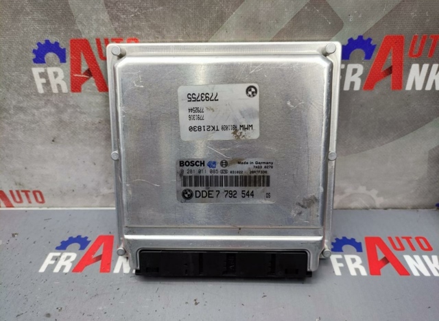 Модуль управления двигателем 0281011085 BMW