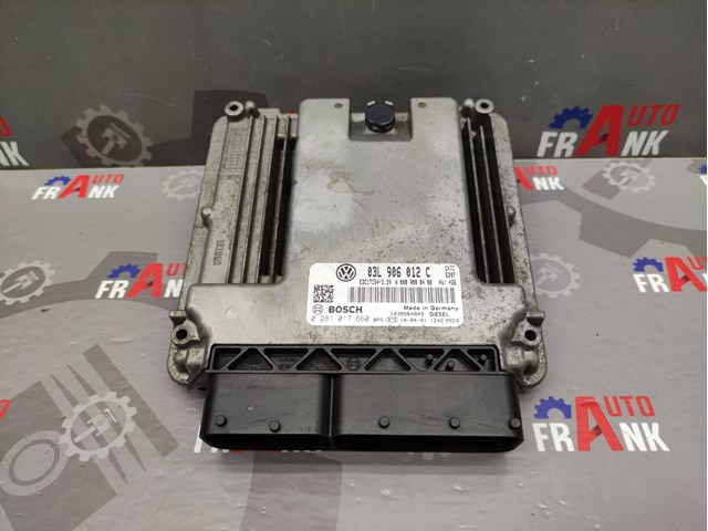 Компьютер двигателя 03L906012C VAG