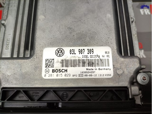 Электронный блок управления двигателем Volkswagen Golf 6