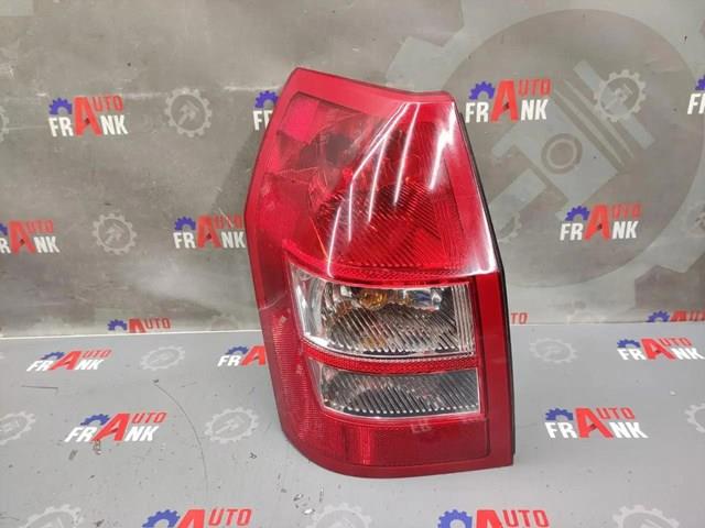 Задняя левая фара 04805967AH CHRYSLER