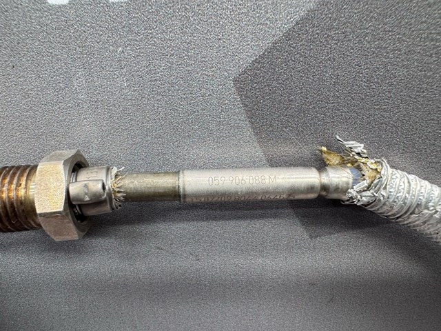 059906088M Датчик температуры отработавших газов (ОГ), перед сажевым фильтром купить Каменское