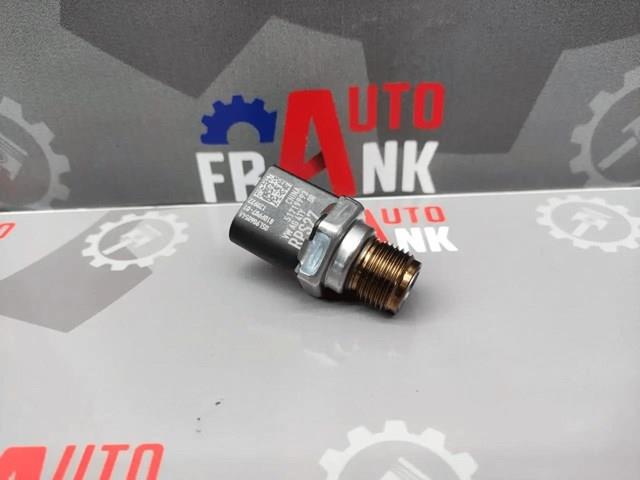 Датчик давления топлива 05L906054A VAG