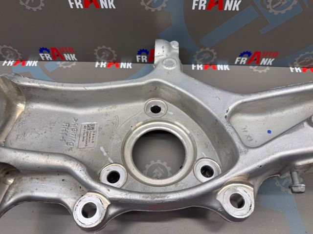 104431600E Tesla Model Цапфа передняя правая купить в Житомир