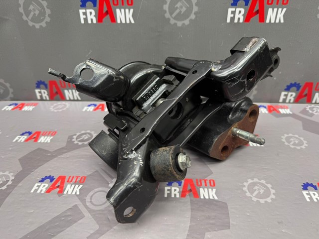 Подушка мотора правая 123050N020 TOYOTA
