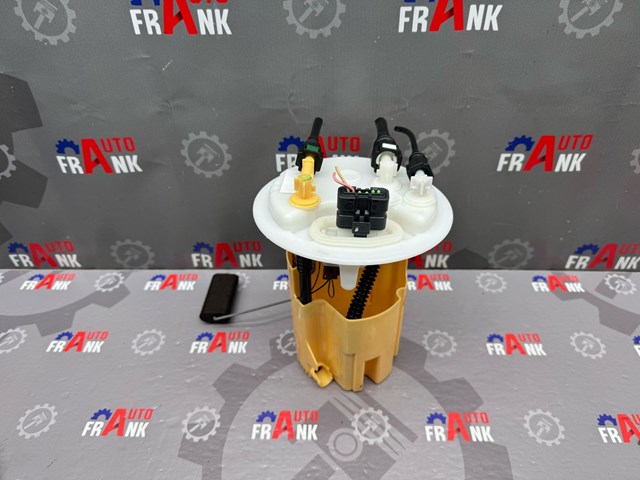 Топливный насос 1525WL PEUGEOT