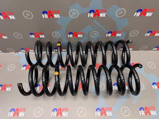 FORD 1682597 Пружина задняя в наличии Украина