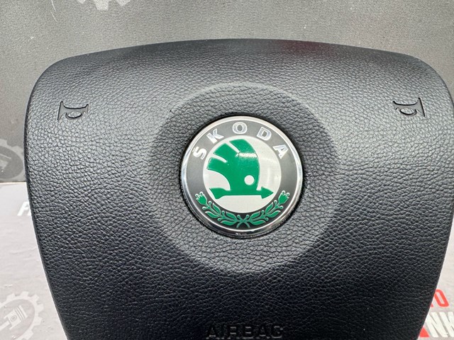1Z0880201AN VAG Подушка безопасности (AIRBAG) водительская купить в Полтава