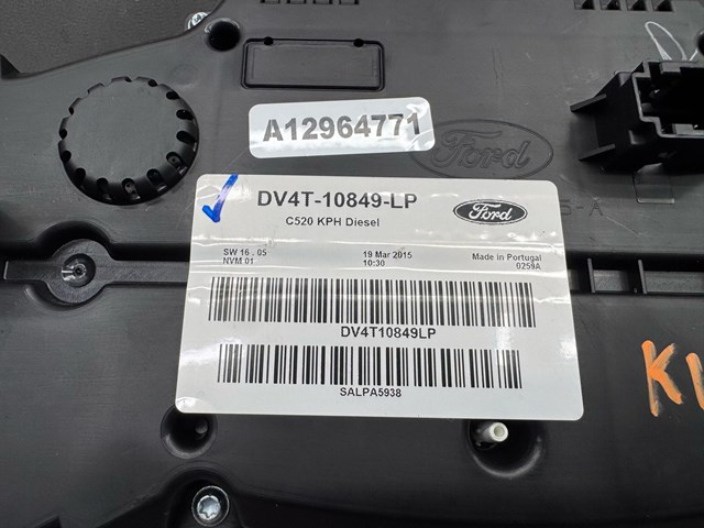FORD 2052991 Панель приборов в наличии Киев