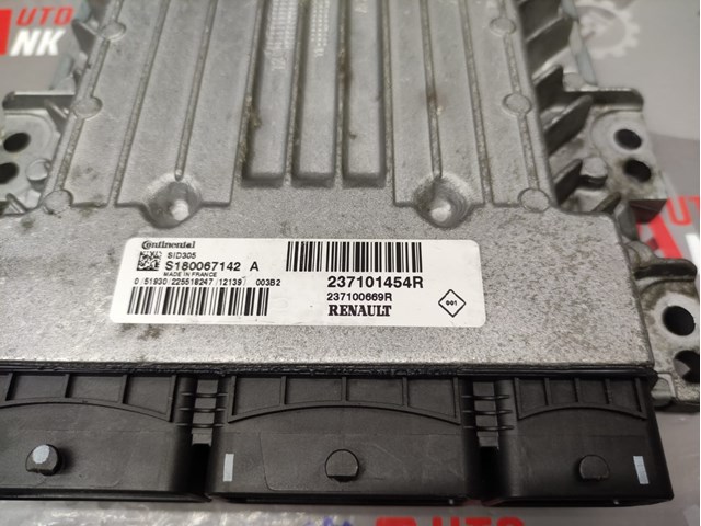 RENAULT 237101454R Блок управления двигателем в наличии Ровно