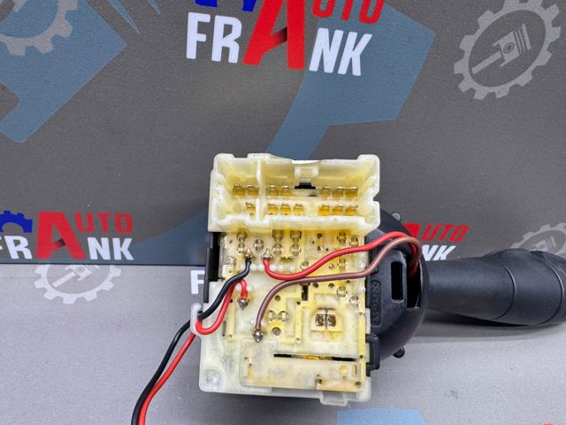 RENAULT 255403121R Переключатель подрулевой левый в наличии Львов