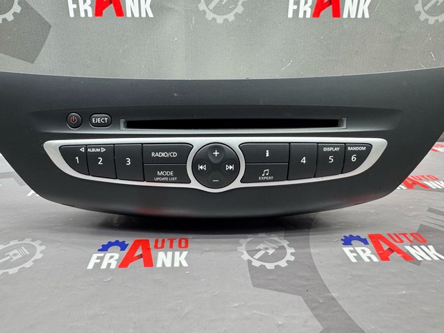 281150004R RENAULT Магнитола (радио AM/FM) купить в Полтава